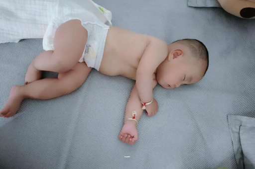 岑溪宝宝过敏了该如何处理